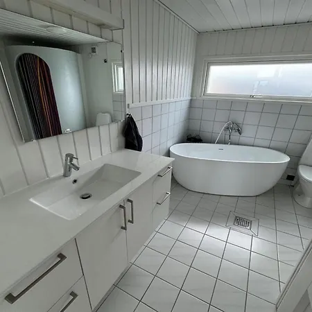 Dom wakacyjny Beowulf - 200m From The Sea By Interhome *
