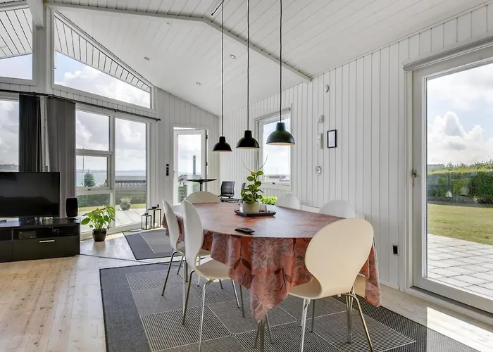 Beowulf - 200m From The Sea By Interhome